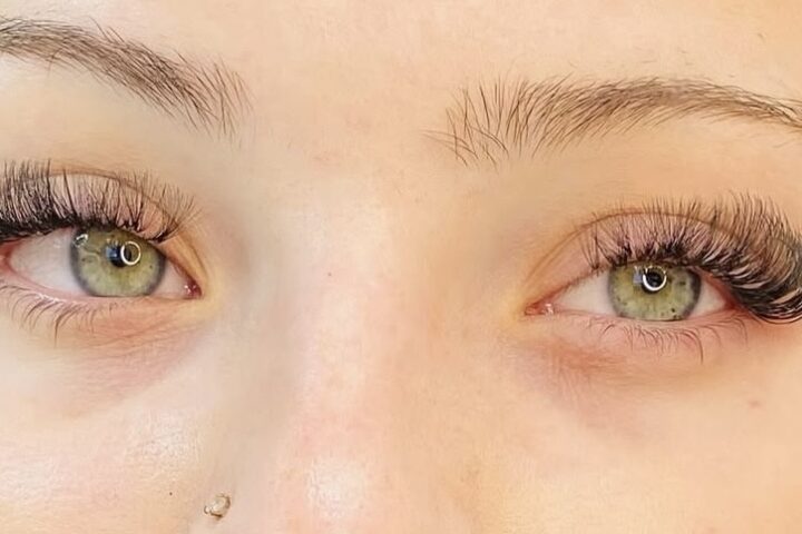 Lash extensions at Glow With Pippa in Bath