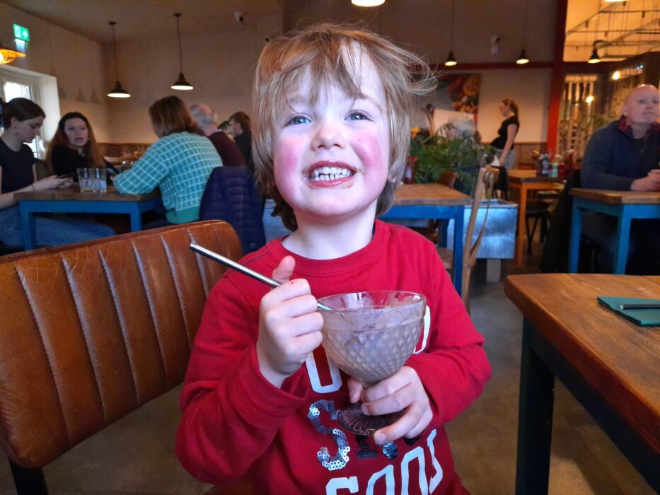 Bath mum Georgie Crawshaw heads to Flourish’s Farleigh Road site near Norton St Philip with her young son and a friend, discovering a crowd-pleasing Sunday roast, warm family-friendly service and plenty to keep little ones happy.