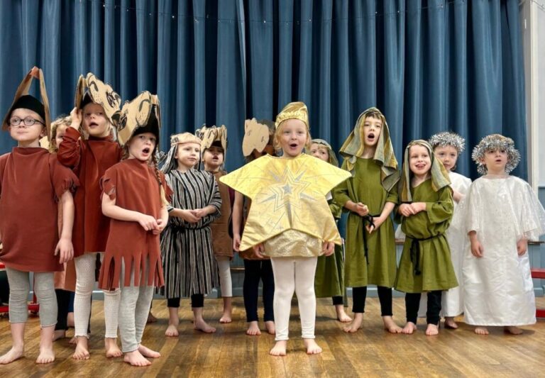 Marksbury Primary School nativity (4)