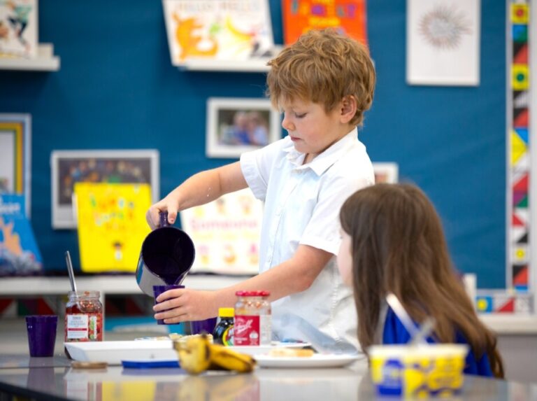 Holbrook Primary School in Trowbridge has been named a Breakfast Club Champion school, helping other schools introduce free breakfast clubs.