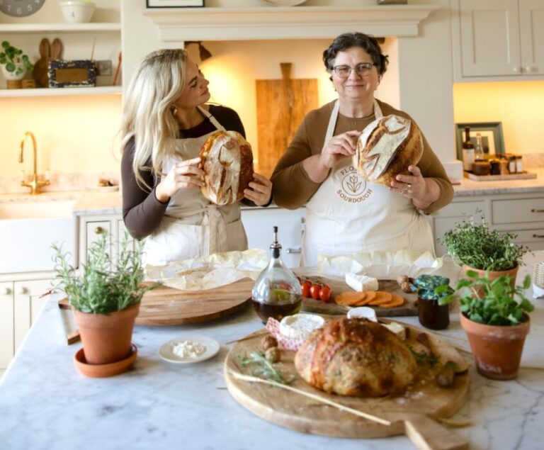 Meet Bath founder Dariana Oros and discover how her mum’s traditional recipe inspired Flowr Sourdough, bringing handmade 1kg loaves to local families.