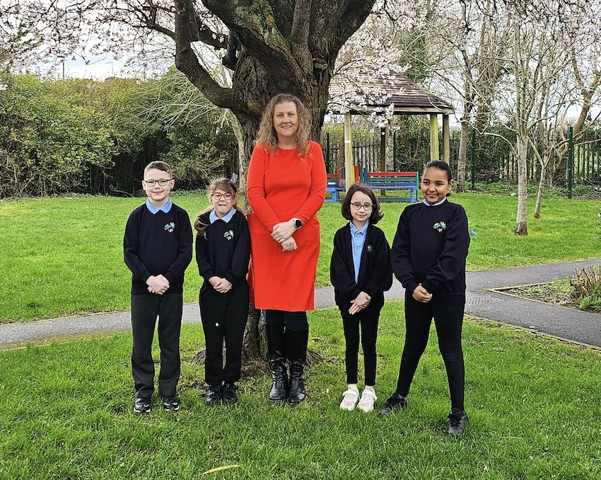Ofsted praises Roundhill Primary School in Bath as welcoming and ambitious, confirming it is no longer in Special Measures.