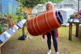Eight Bath community projects including Oldfield School and Royal Victoria Park will benefit from more than £270,000 in new funding.