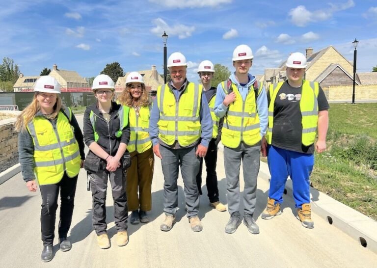 Wiltshire College construction students visited Bewley Homes’ King’s Water development in Ashton Keynes to gain valuable insight into careers in housebuilding.