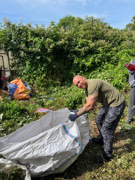 More than 40 One Church Keynsham volunteers have transformed an overgrown garden at Lift Broadlands into a new outdoor space for students.