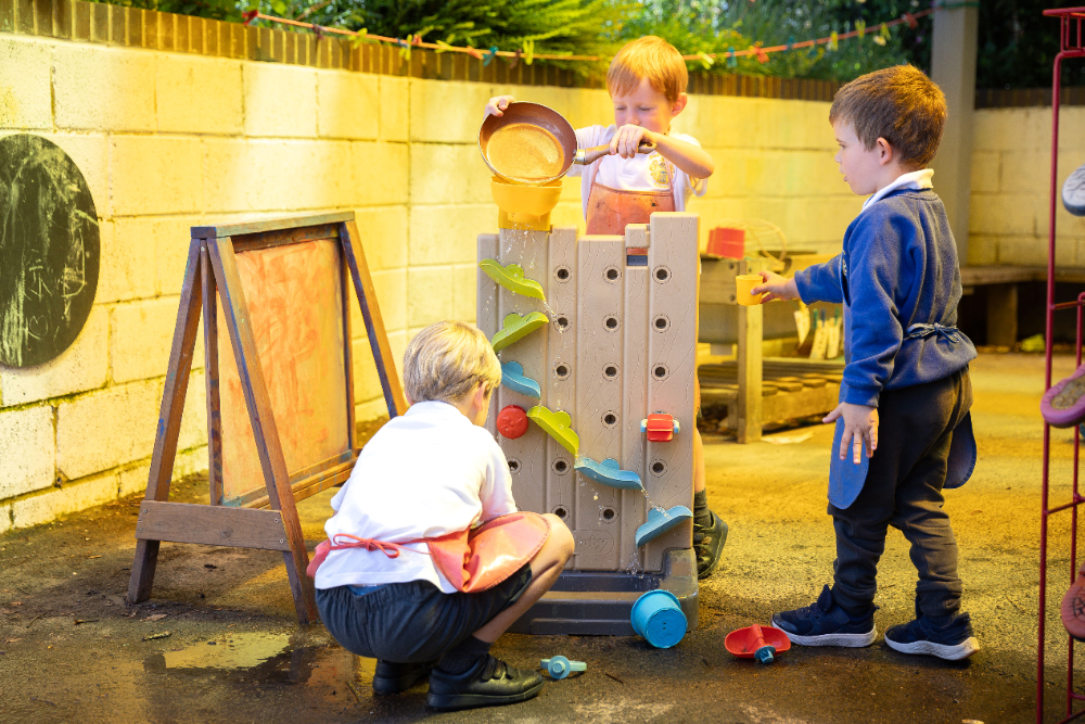 Great Bedwyn CofE Primary School is celebrating a highly positive SIAMS report, praising its Christian vision, ambitious curriculum, kindness and community links.