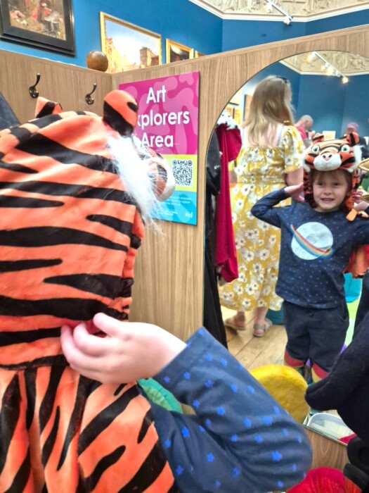 Enjoy children’s art workshops, free drop-in activities, family trails and creative play at Victoria Art Gallery in Bath this summer.
