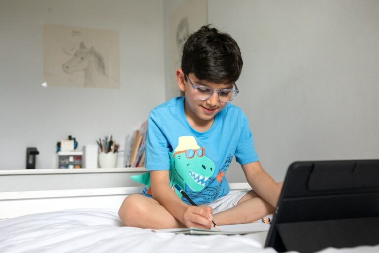 Community groups and charities in Bath can apply for grants of up to £1,000 to help local people build digital skills. Apply by 3 November.