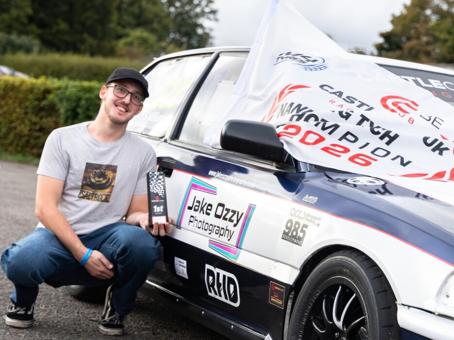 Wiltshire College Motorsport students help lecturer Sam Williams secure his second Castle Combe Hot Hatch Championship title.